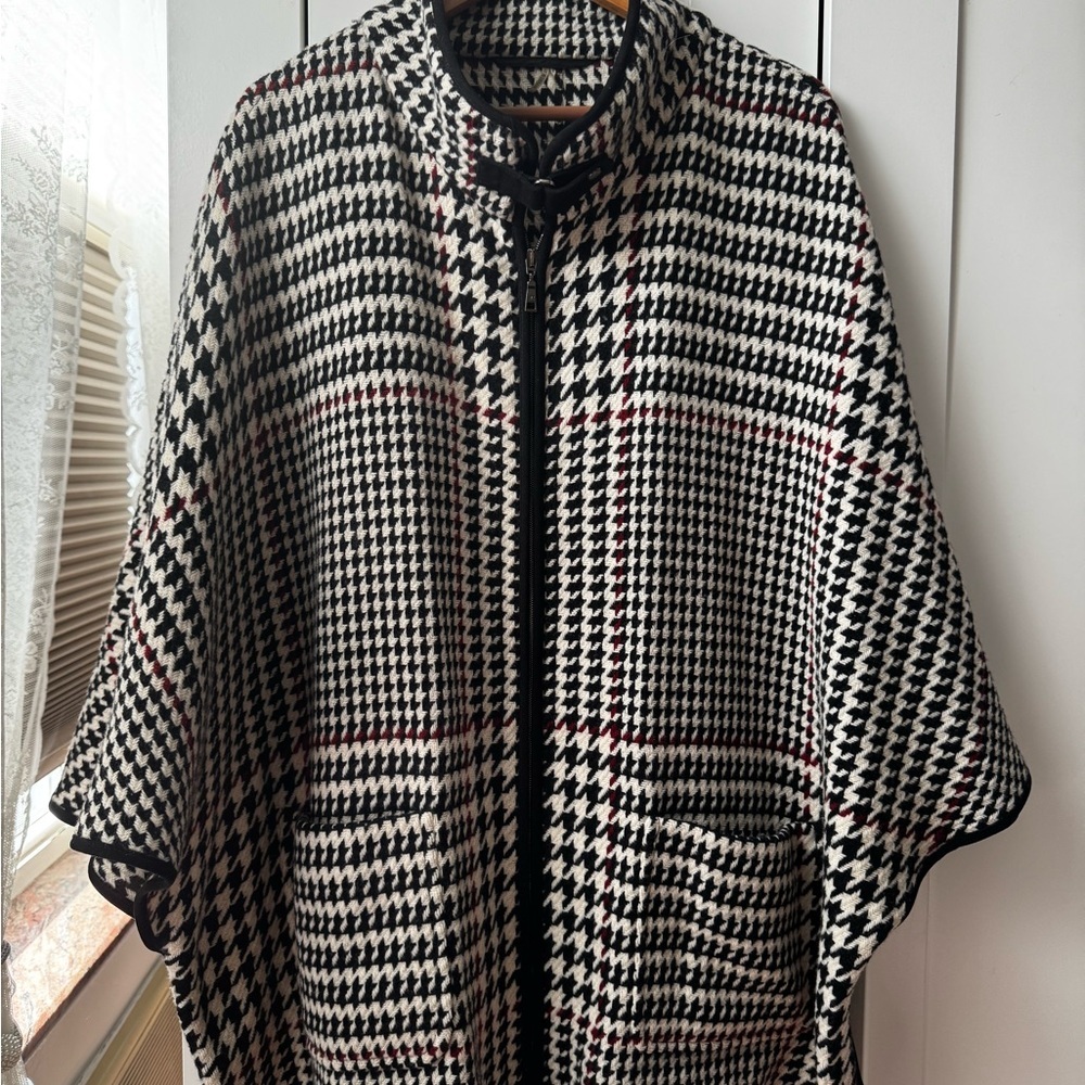 Basler Virgin Wool Poncho Size XL Oversized